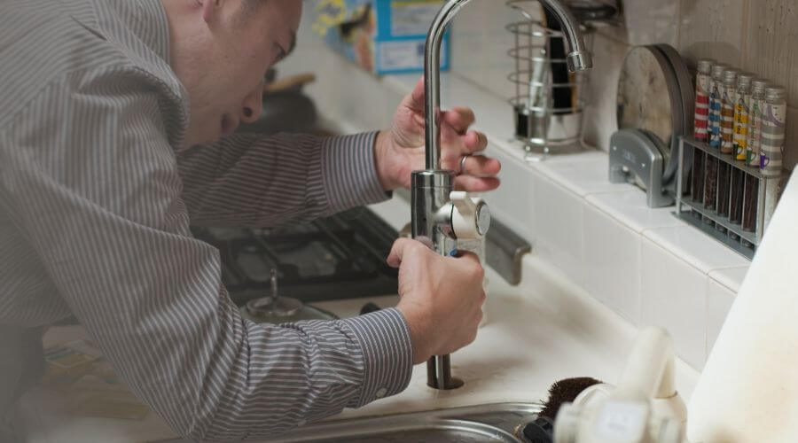 Local tankless water heater installation in Waldorf, MD